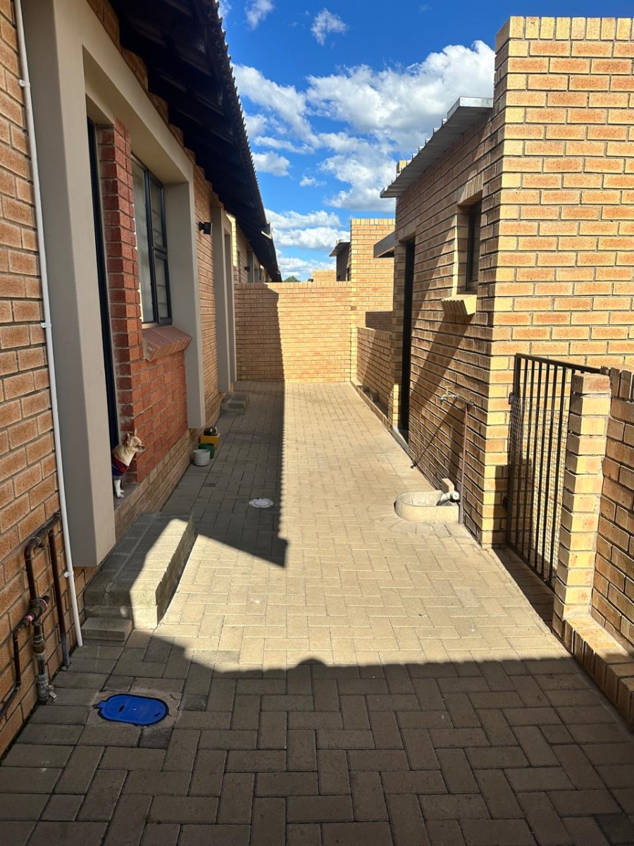 To Let 2 Bedroom Property for Rent in Douglas Valley Free State